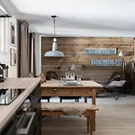 Loft Am *
